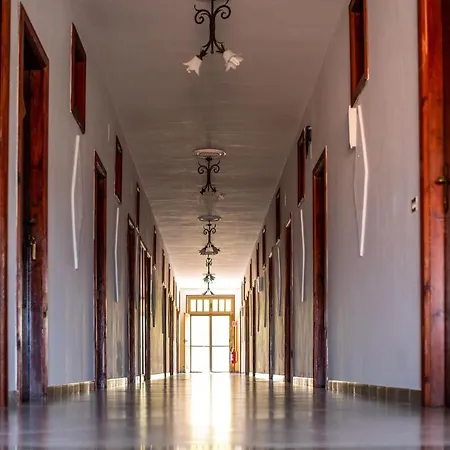 فندق مبيت وإفطار Madonna Della Scala 3*