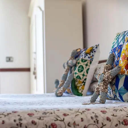 Madonna Della Scala Castellabate