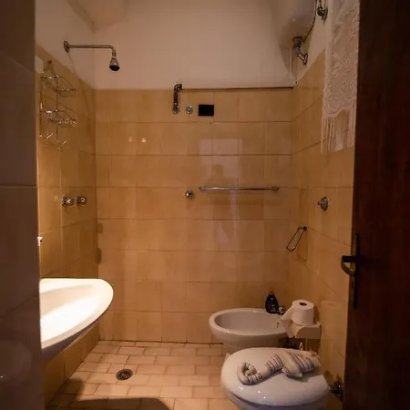 Madonna Della Scala Bed & Breakfast 3*
