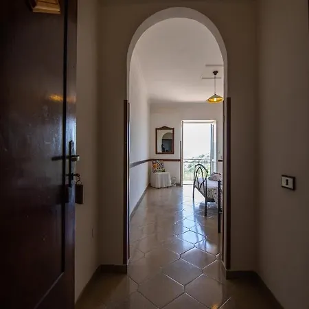 Madonna Della Scala 3* 卡斯特拉巴特