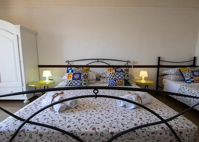 לינה וארוחת בוקר Madonna Della Scala