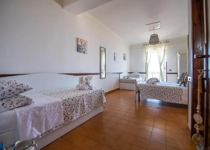 Madonna Della Scala לינה וארוחת בוקר